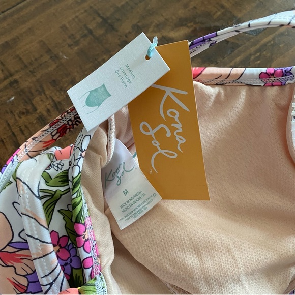 Kona Sol New Swimsuit Floral One Piece M Boho Tropical Pastel - Picture 8 of 9